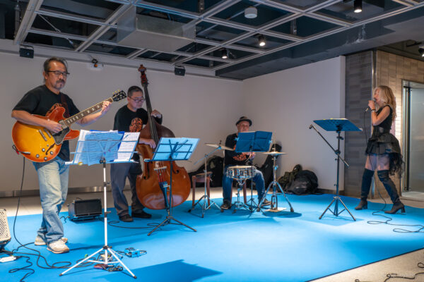 北地下#05_しらす（腰越トリオ）＋メグ